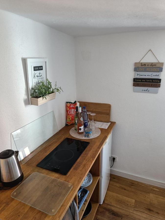Apartments & Moeblierte Zimmer In Kahl Am Main, Kontaktloser Self Check-In, W-Lan, Schreibtisch, Duschbad, Kuechenzeile, Pkw-Plaetze Ngoại thất bức ảnh