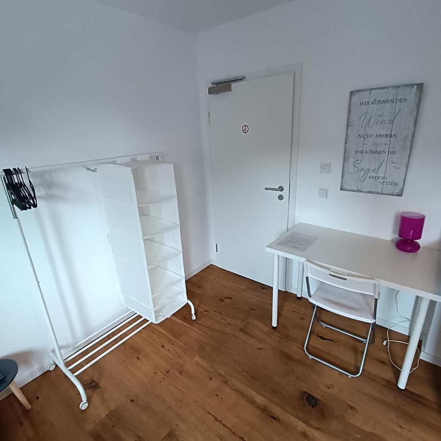 Apartments & Moeblierte Zimmer In Kahl Am Main, Kontaktloser Self Check-In, W-Lan, Schreibtisch, Duschbad, Kuechenzeile, Pkw-Plaetze Ngoại thất bức ảnh