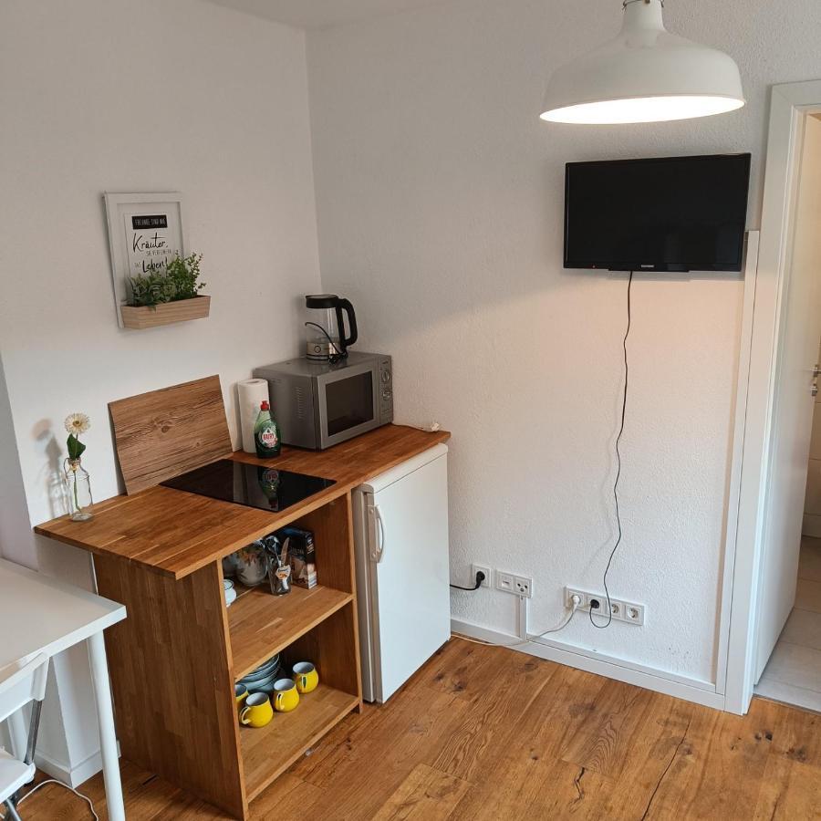 Apartments & Moeblierte Zimmer In Kahl Am Main, Kontaktloser Self Check-In, W-Lan, Schreibtisch, Duschbad, Kuechenzeile, Pkw-Plaetze Ngoại thất bức ảnh