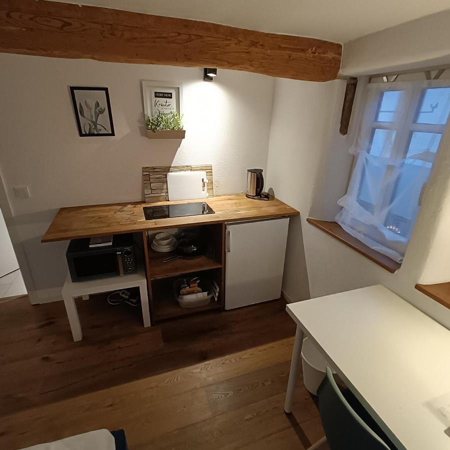 Apartments & Moeblierte Zimmer In Kahl Am Main, Kontaktloser Self Check-In, W-Lan, Schreibtisch, Duschbad, Kuechenzeile, Pkw-Plaetze Ngoại thất bức ảnh