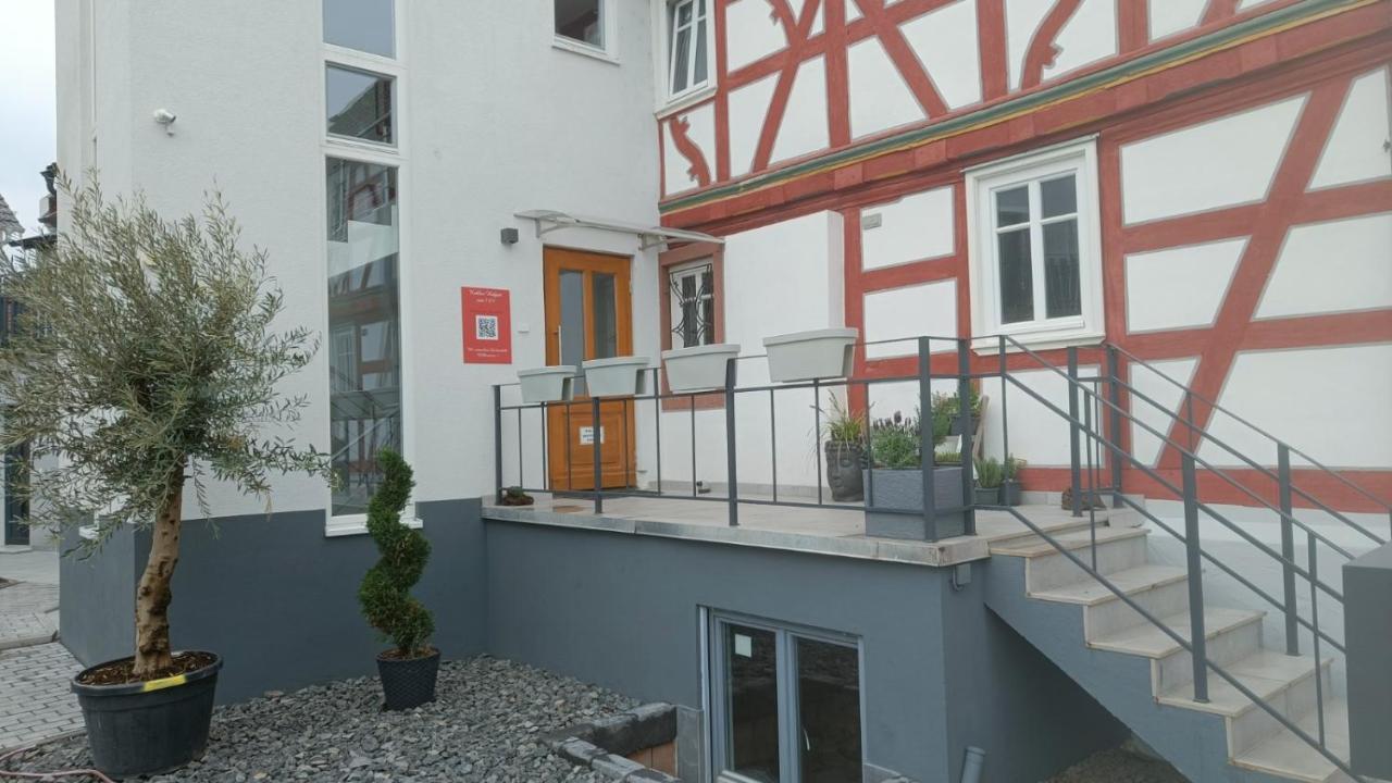 Apartments & Moeblierte Zimmer In Kahl Am Main, Kontaktloser Self Check-In, W-Lan, Schreibtisch, Duschbad, Kuechenzeile, Pkw-Plaetze Ngoại thất bức ảnh